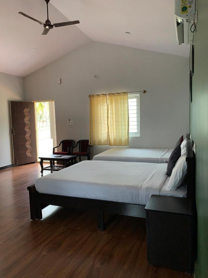 Thumbe Goodu Resort Yadiyur Bagian luar foto